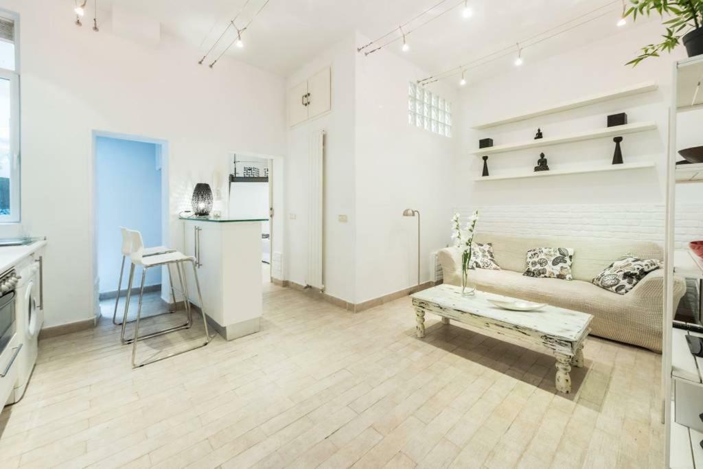דירות מדריד Stylish Loft At Chueca'S Heart מראה חיצוני תמונה